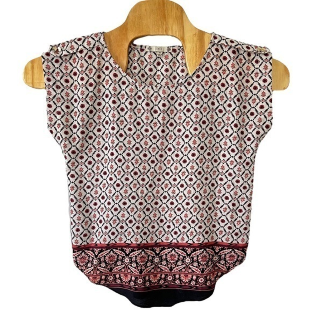 Iris Short Sleeve Floral Scoop Neck Blouse    Sz‎ M